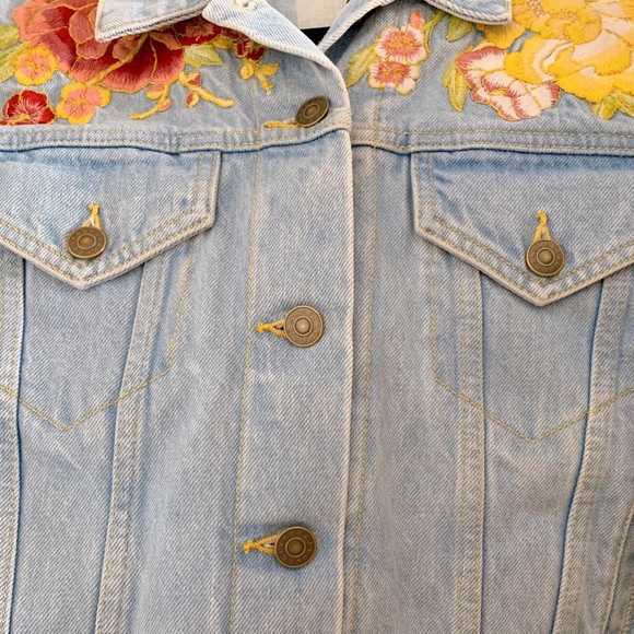Gucci Embroidered Jean Jacket - Picture 4 of 5